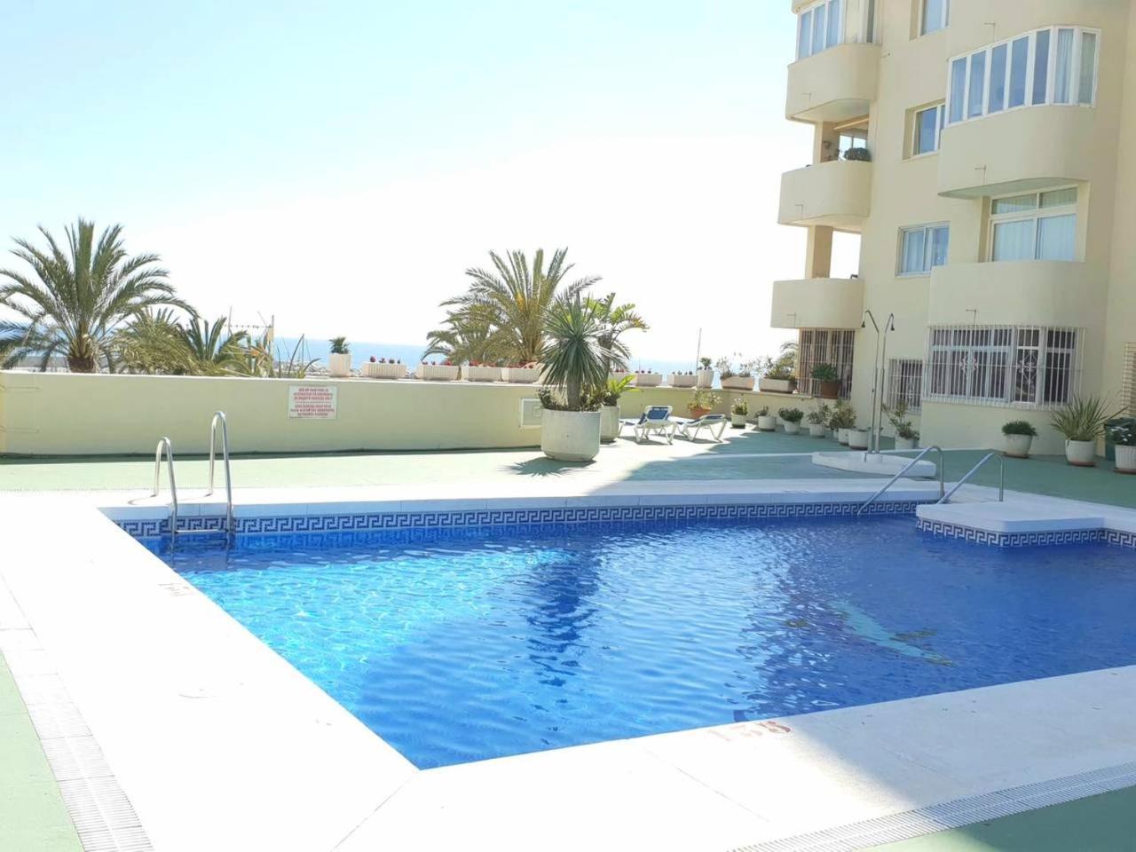 Fantastic Apartment B In Front Of The Sea & Marina Estepona Exteriör bild